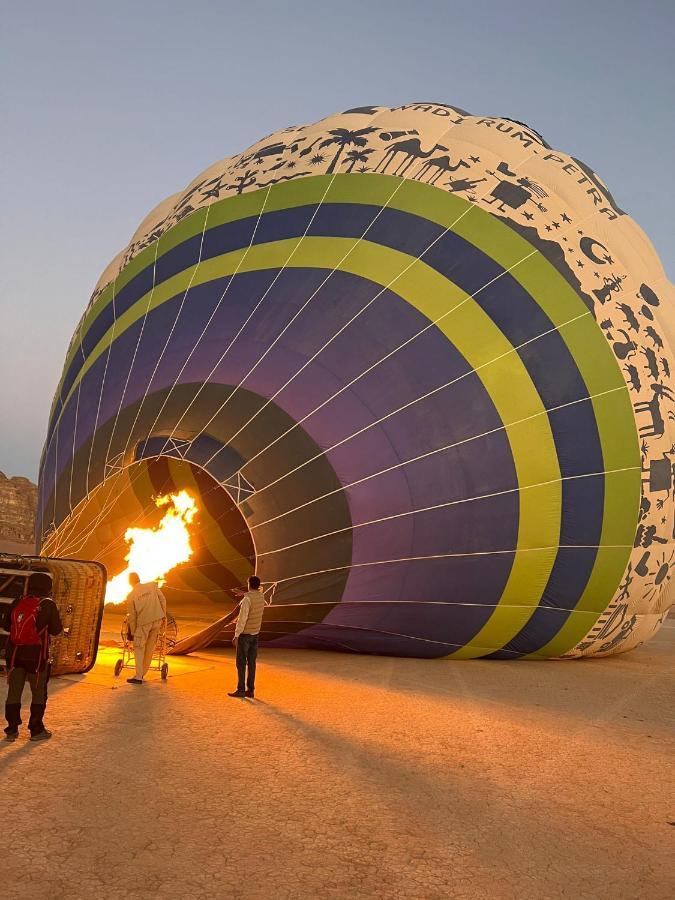 Sara Luxury Camp Hotell Wadi Rum Eksteriør bilde